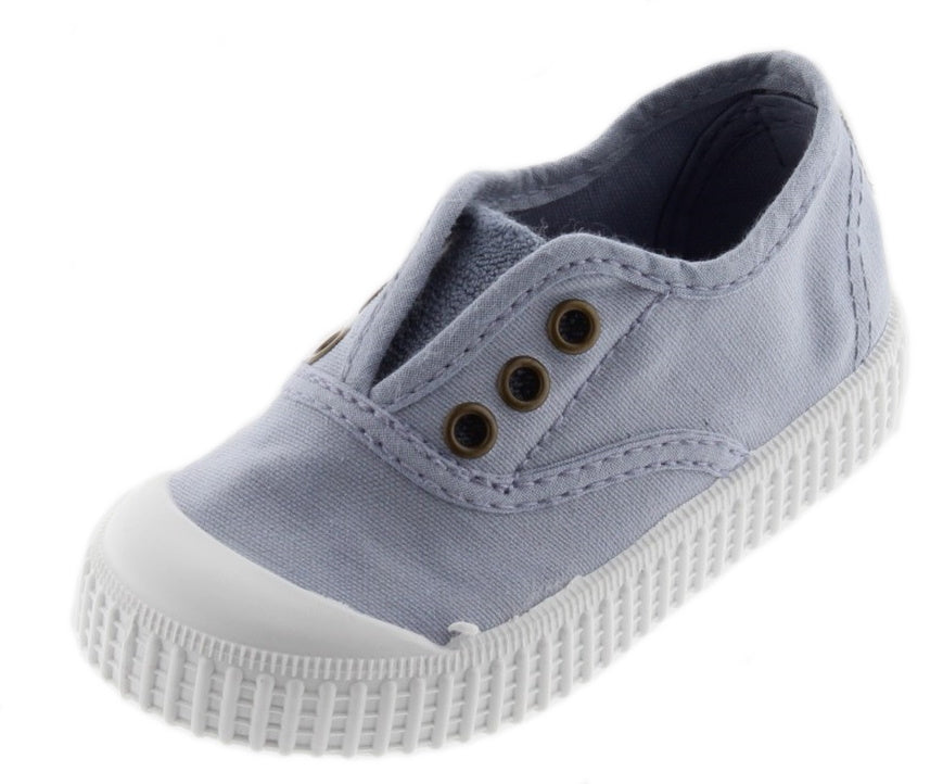 Victoria and Boy's Laceless Nube Cloud Blue – Just for Kids