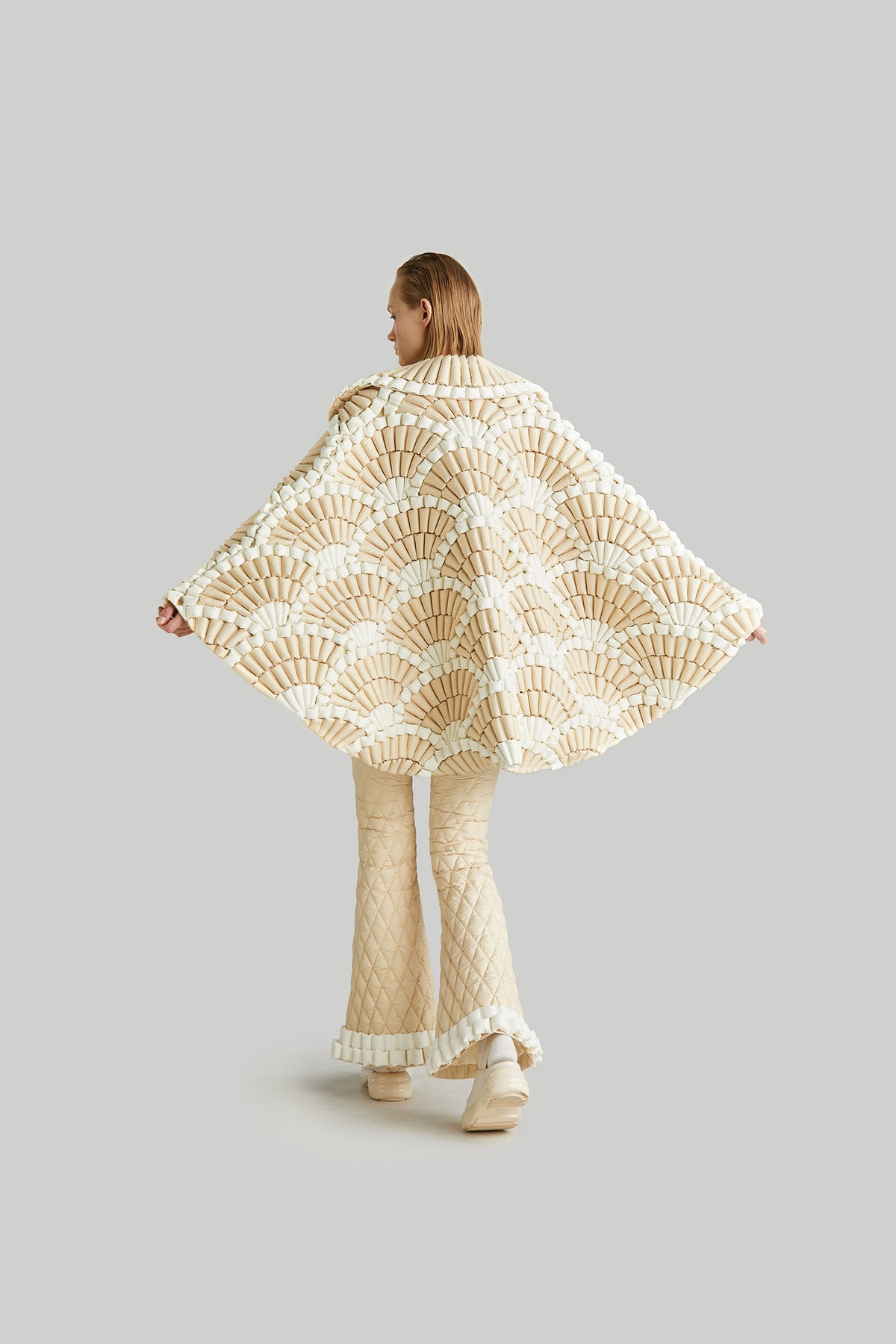 "FAN FIREWORK"ELEGANT GOOSE DOWN CAPE