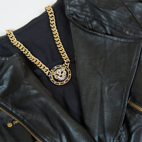 Purrfectly Programmed Necklace - 7 Charming Sisters