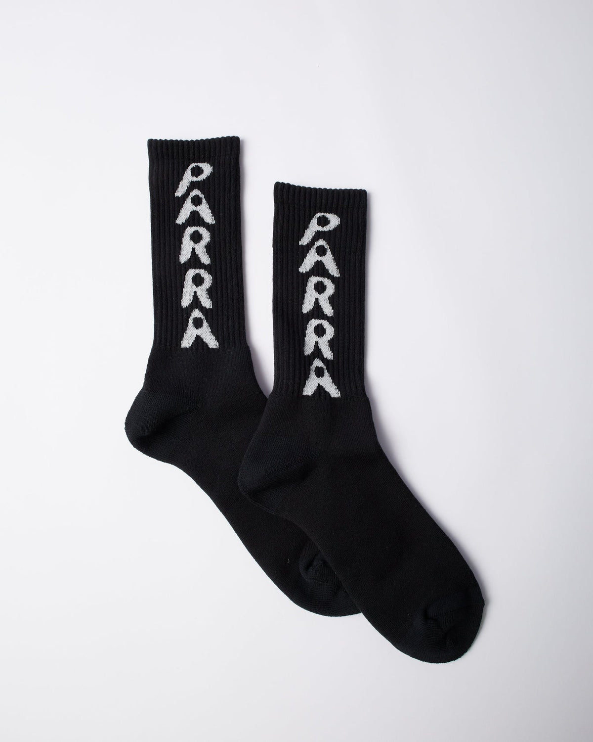 BY PARRA HOLE LOGO CREW SOCKS