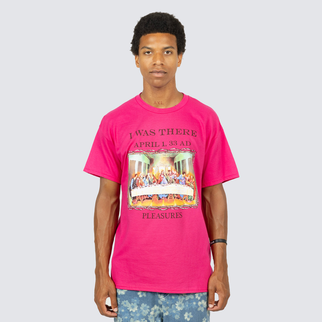 PLEASURES SUPPER TEE