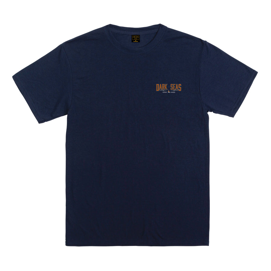 dark seas blue claw crab tee