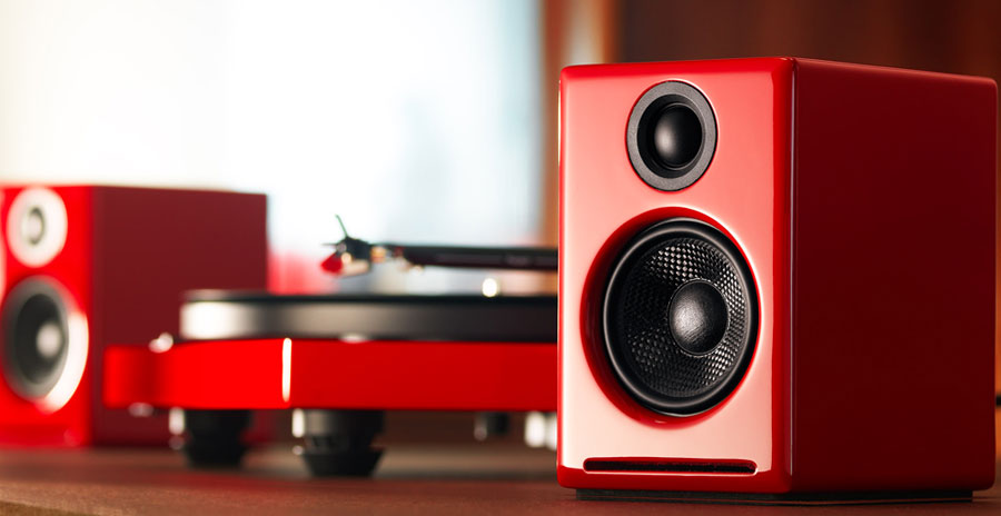 Audioengine 2+Red with Turntable