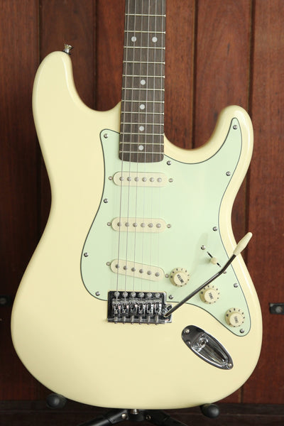 sx stratocaster white