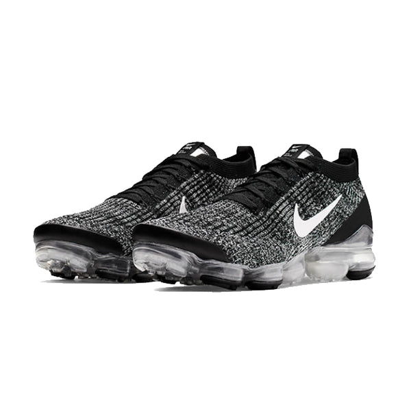 vapormax flyknit 3 oreo