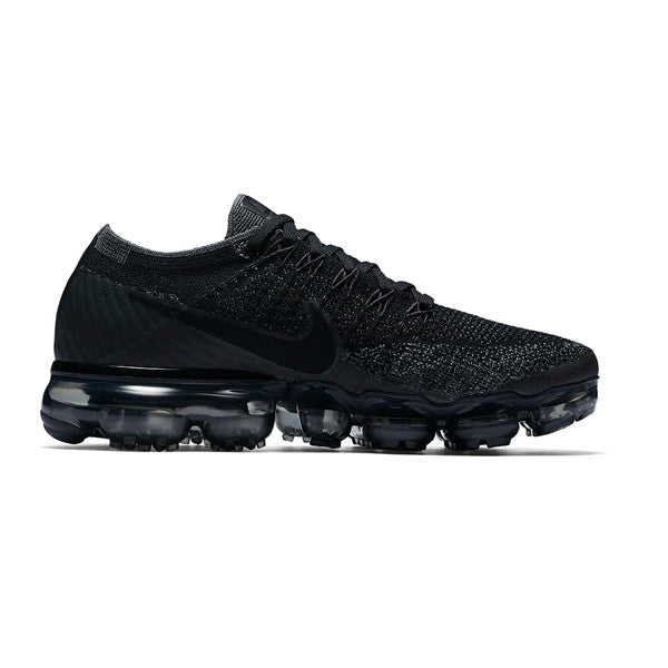 nike all black vapormax