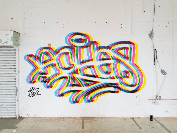 ACHES Graffiti Artist - Mural blur effect