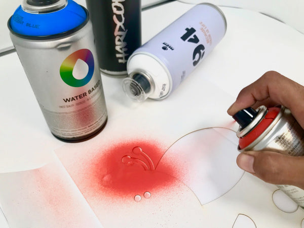 Spraying your Stencil Art