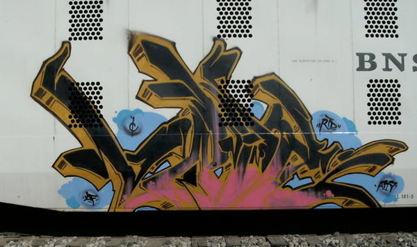 VOGEY Graffiti Piece 001