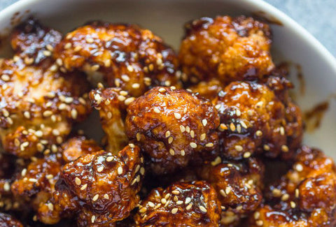 crispy sesame cauliflower recipe from gimme delicious food using sesame oil