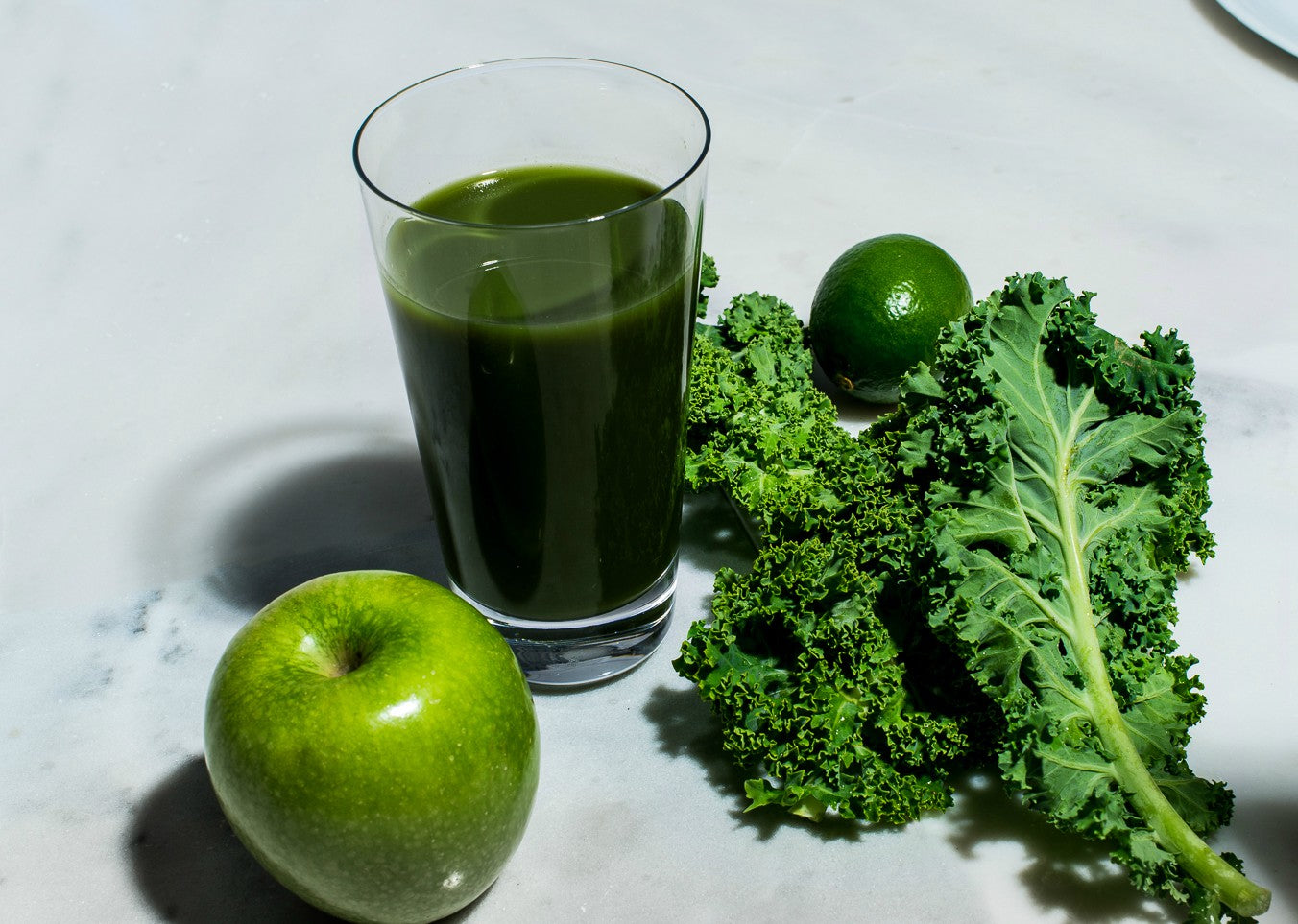 Green juice in the Snowe Tall Tumbler