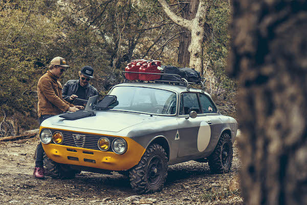 Dropped alfa in the woods with Velomacchi gear