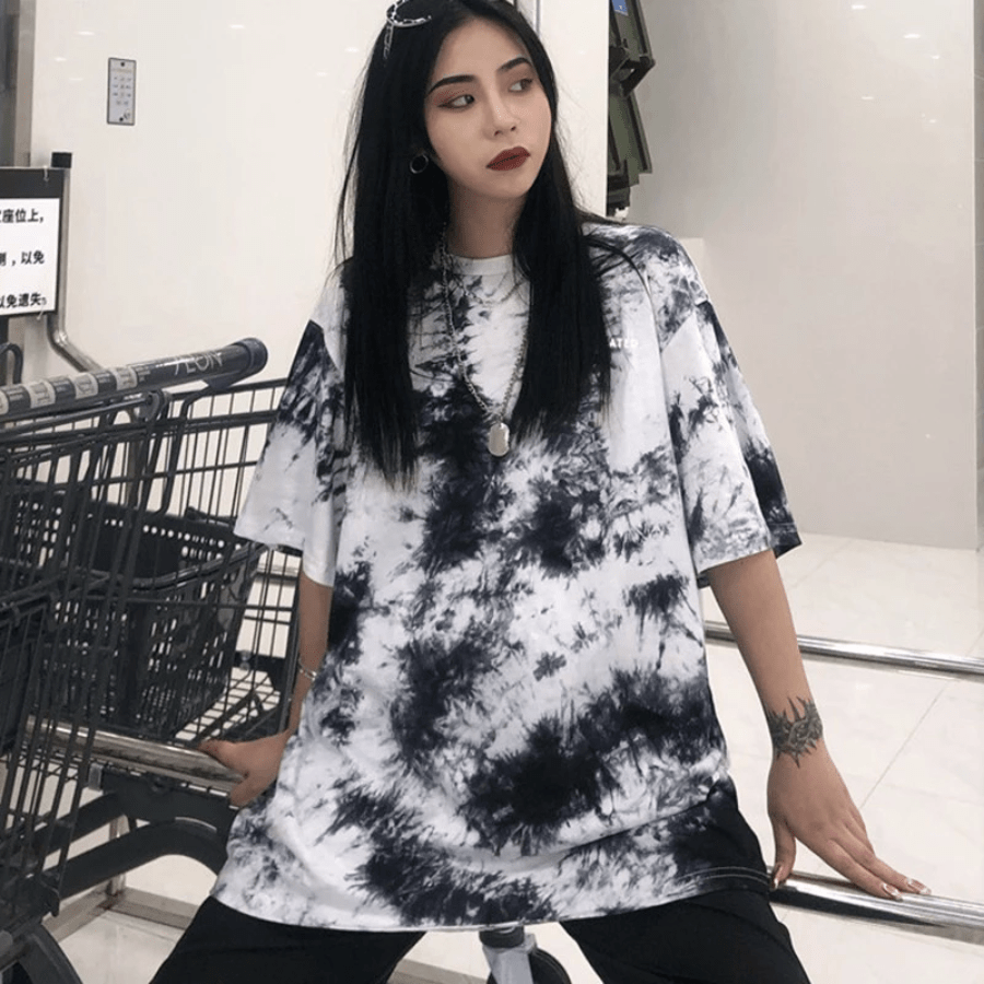 cambioprcaribe Black & White / M Black & White Oversized Tie Dye T-Shirt | Millennials