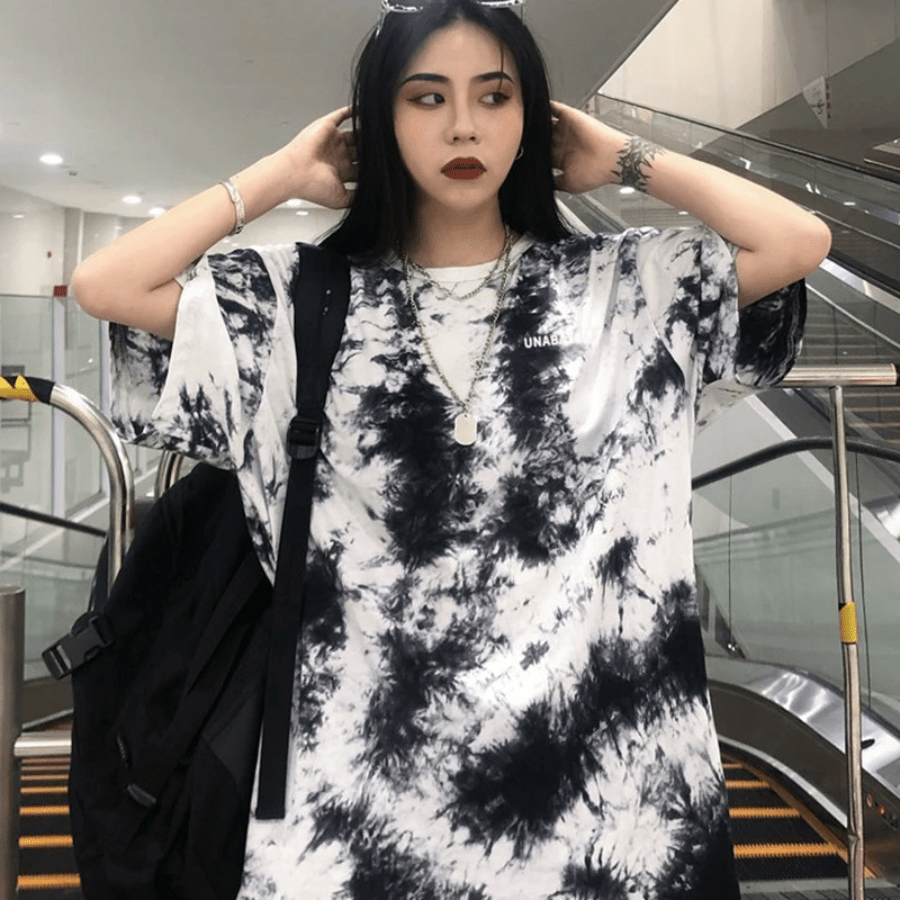 cambioprcaribe Black & White Oversized Tie Dye T-Shirt