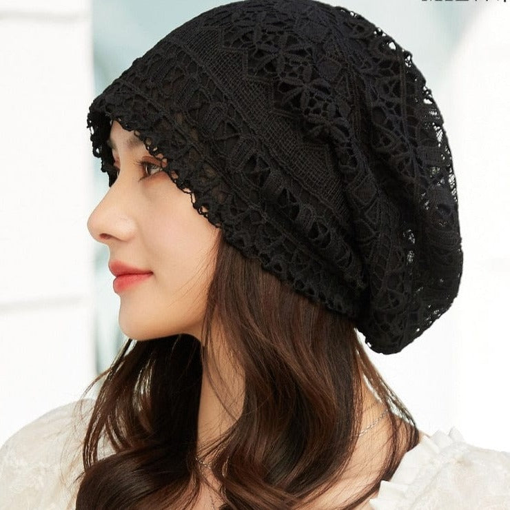 cambioprcaribe Lace Flower Beanies