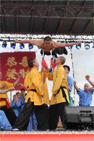 YanJie practices Shaolin Qigong on the Spear Tips