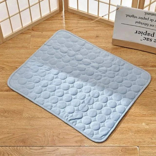 Breathable Dog Cooling Mat for Dogs - GeniePanda