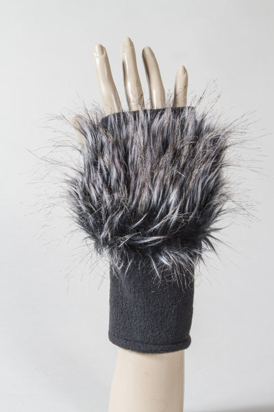 coyote fur gloves