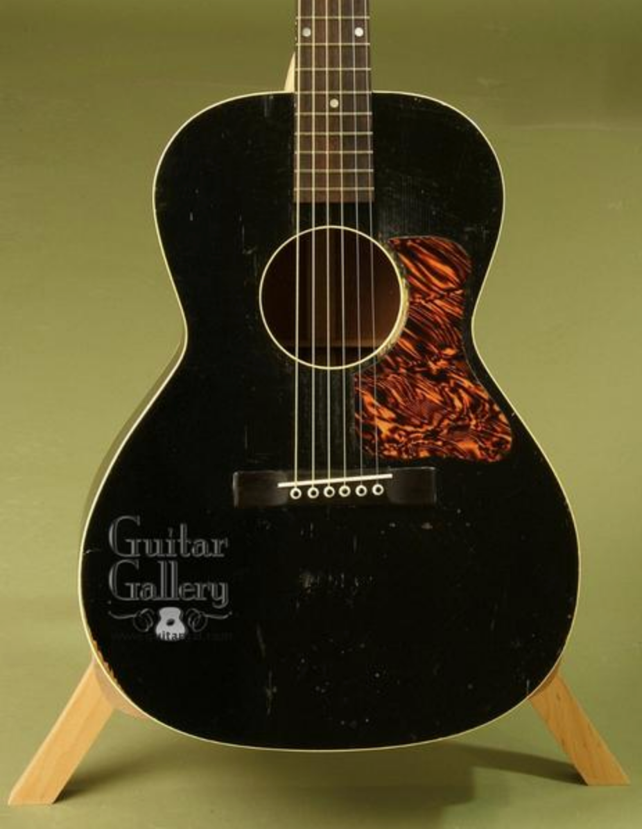 Gibson L-0 guitar