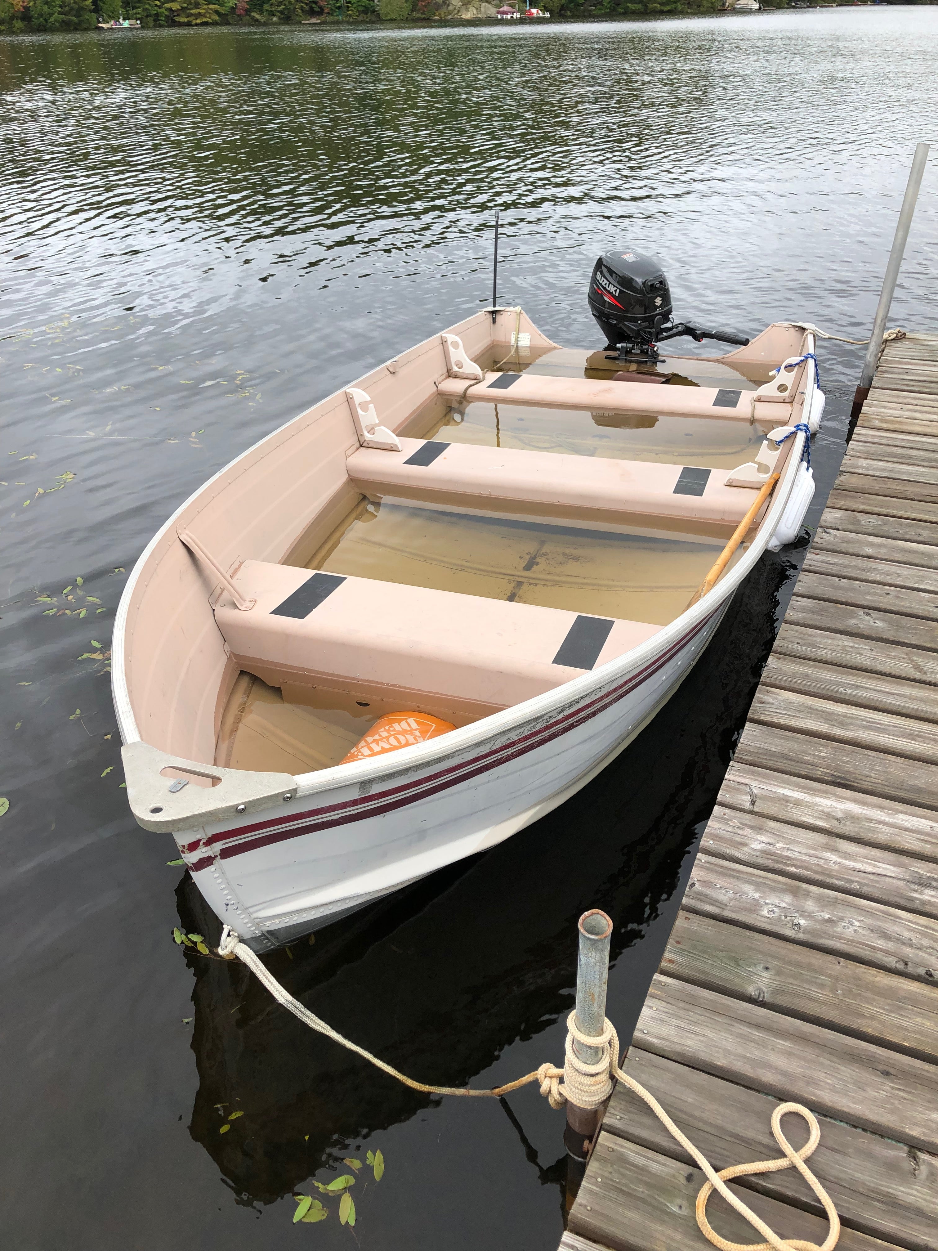 sinking aluminum boat