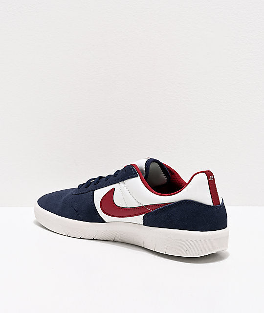 navy blue nike skate shoes