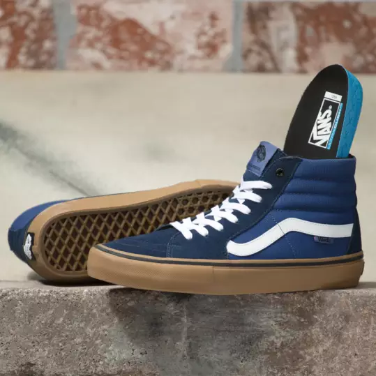 vans navy sk8 hi