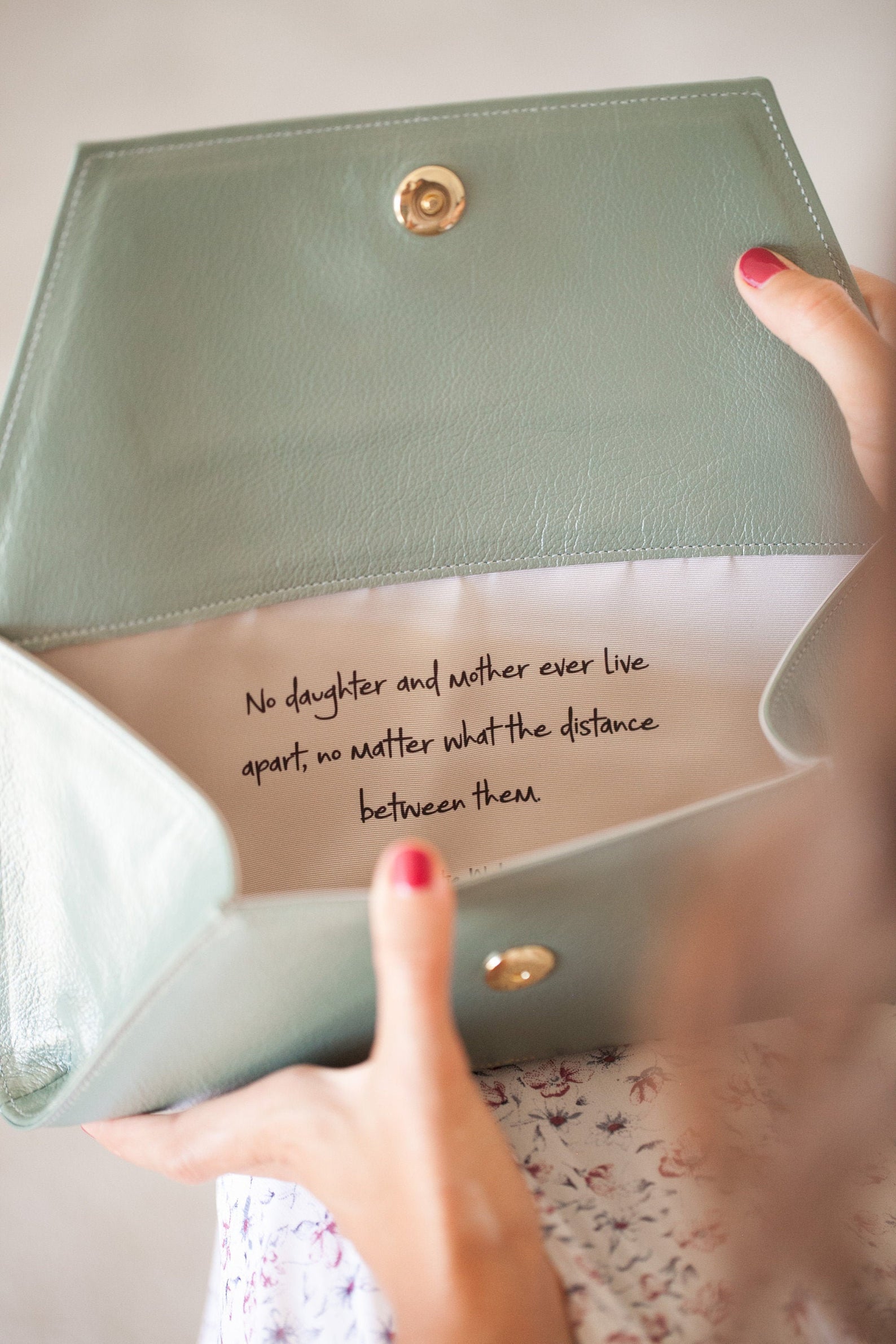 Custom Message in a Clutch - Personalized Clutch - Mother's Day Gift for Mom