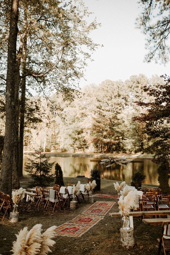 Outdoor Fall Wedding - Fall Wedding Venues 