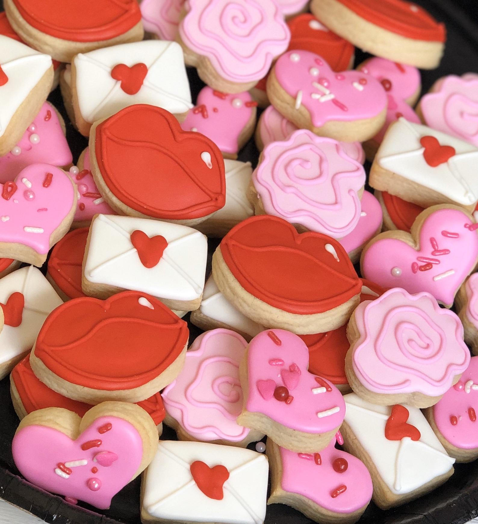 Valentine's Day Cookies - Valentine's Day Party Desserts