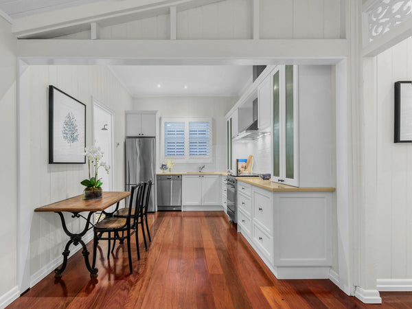 Hamptons style kitchen in Brisbane - design by Kerri Shipp Driftwood Interiors
