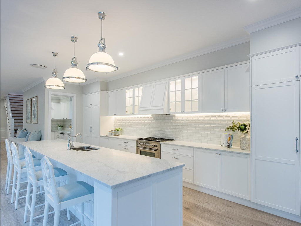 Hamptons style white kitchen at 167 Simpsons Rd Bardon Queensland