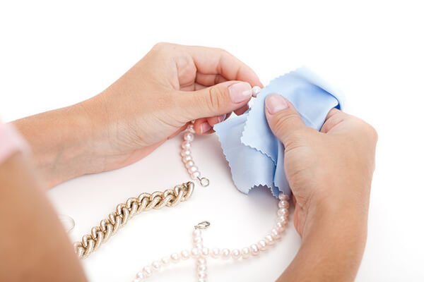 jewelry cleaning cloth