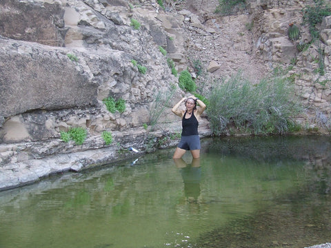 campismo-poza-agua-ducha-baño-rural-ecoturismo-baja-california-sur-mexico