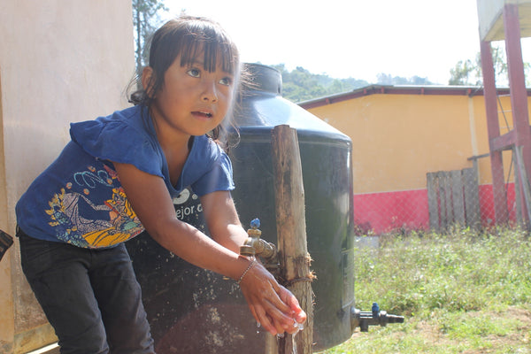 falta-agua-potable-higiene-en-escuelas-rurales-indigenas-chiapas