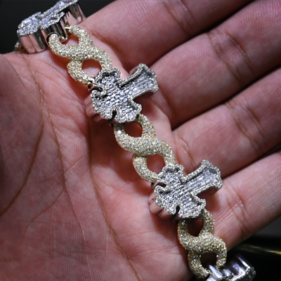Cross Shape Infinity Diamond Bracelet (10.50CTW) in 10K Gold - 22mm