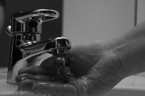 Drinking water wash hands