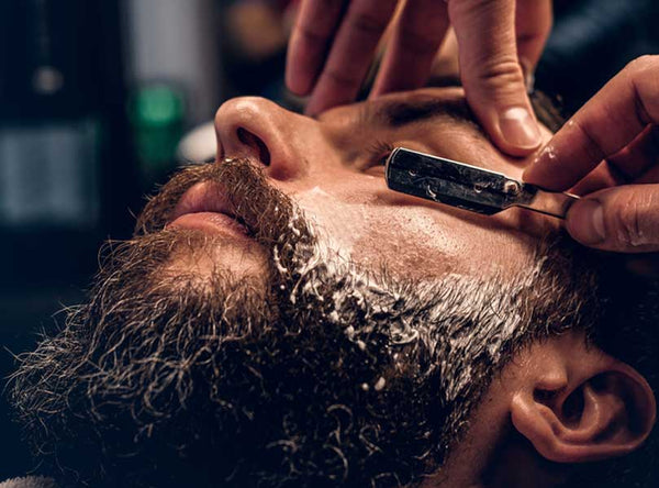 Shaving with Straight Razors for Beard Shaping