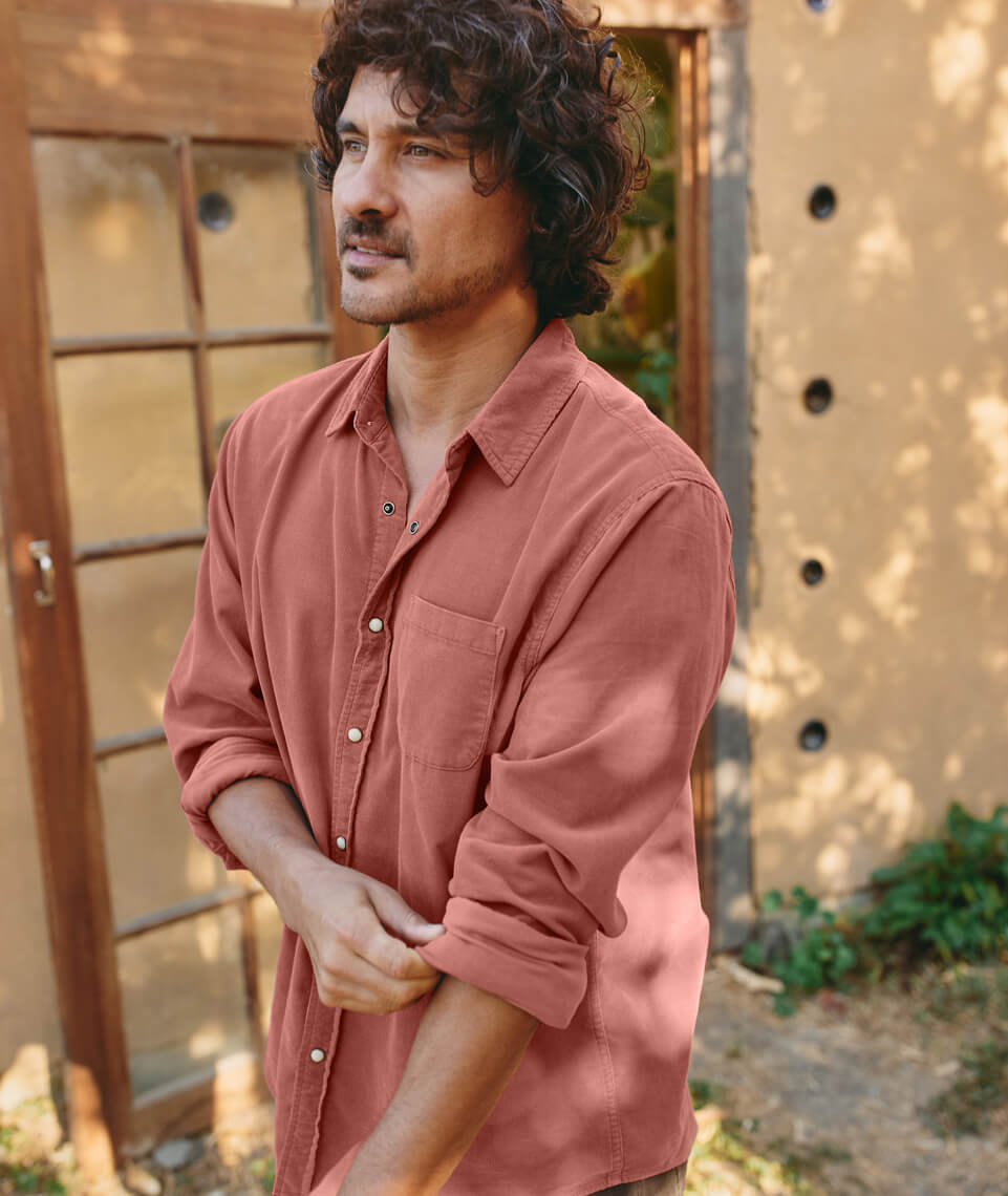 Lightweight Snap Cord Shirt in Faded Auburn