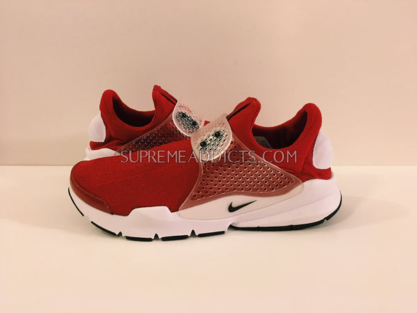 supreme sock dart