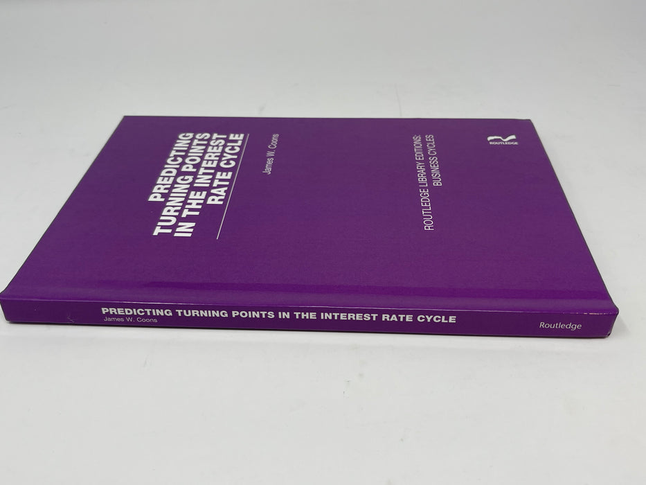 Predicting Turning Points in the Interest Rate Cycle - Hardcover