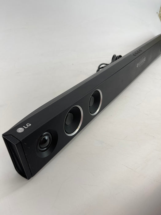 300W Sound Bar and Bluetooth Connectivity