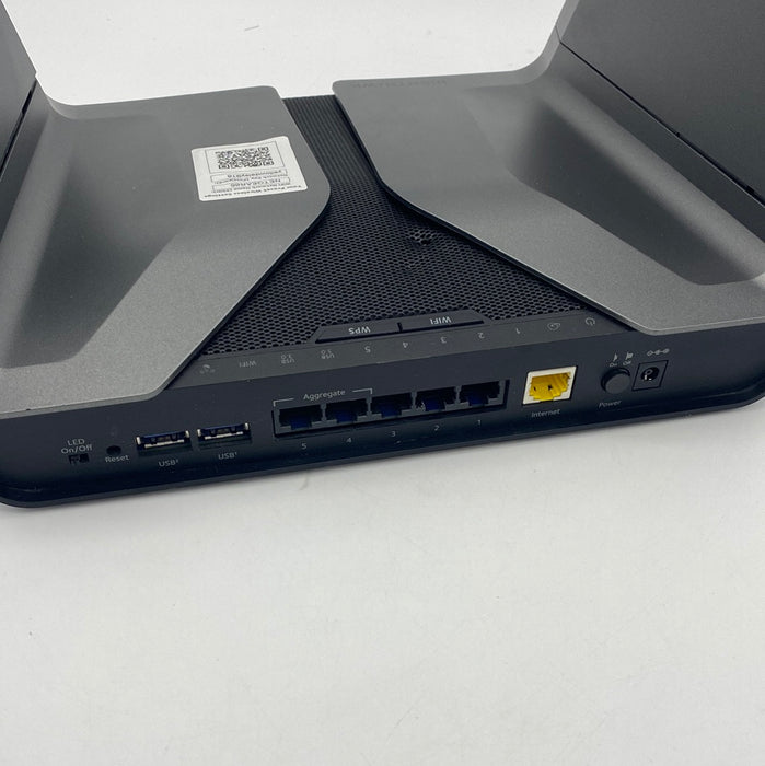 Netgear Nighthawk RAX80 Wi-Fi 6 IEEE 802.11ax Ethernet Wireless Router