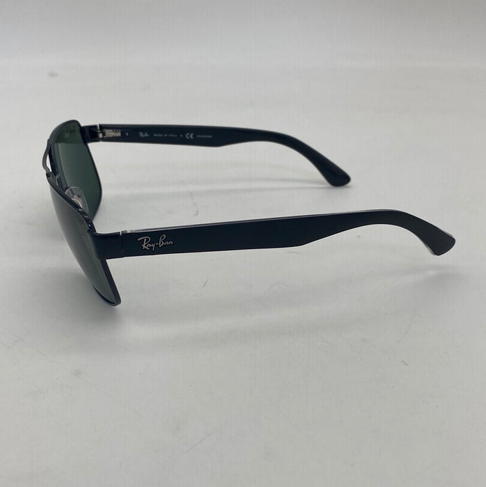 Ray-Ban RB3530