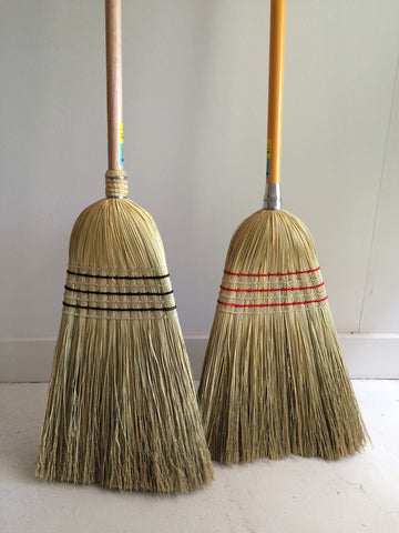 Tumut Broom Factory 6 tie millet broom.