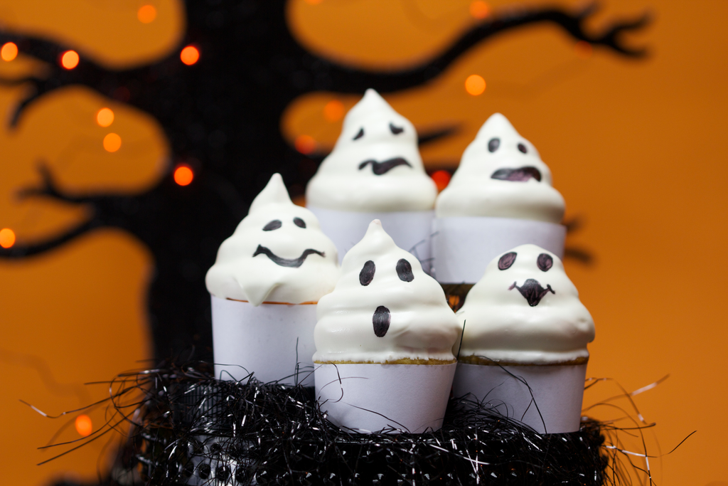 Ghost Hi-Hat Cupcakes