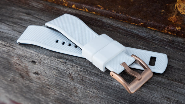 Rose Gold Buckle on White Elite Silicone
