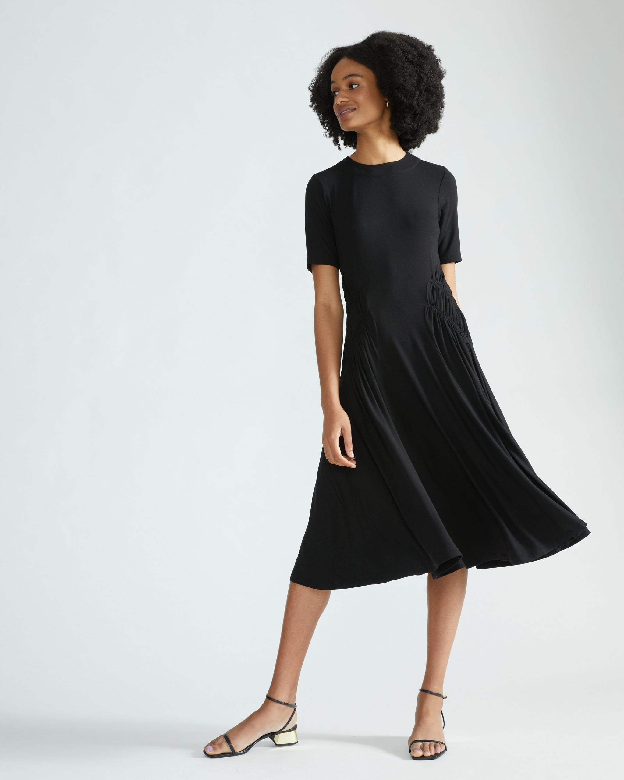 I tried on black Skims dress and it's a 10 - I absolutely love it and the  sizing is perfect
