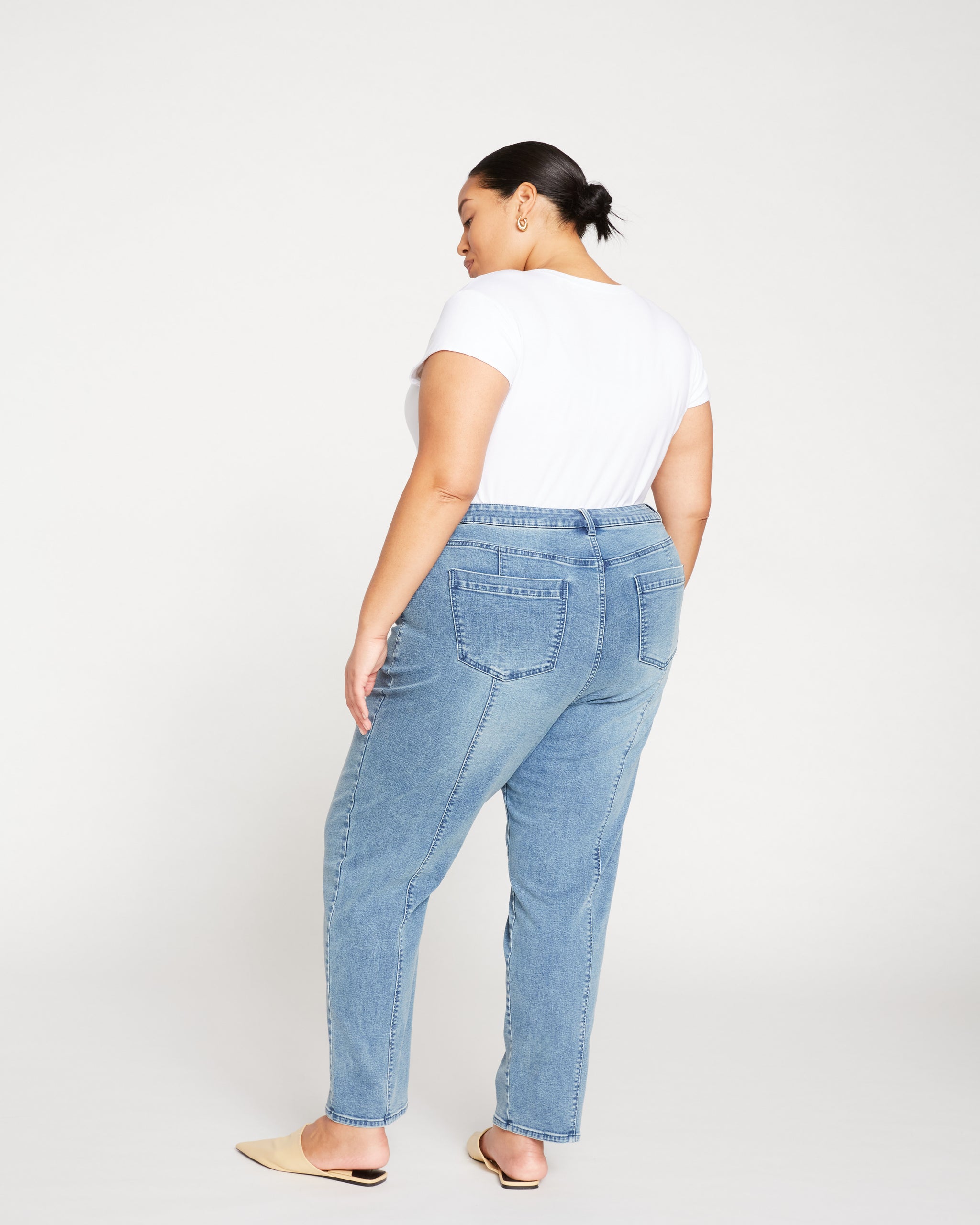 Whitney Super High Rise Seam Tapered Leg Jeans - Distressed Light