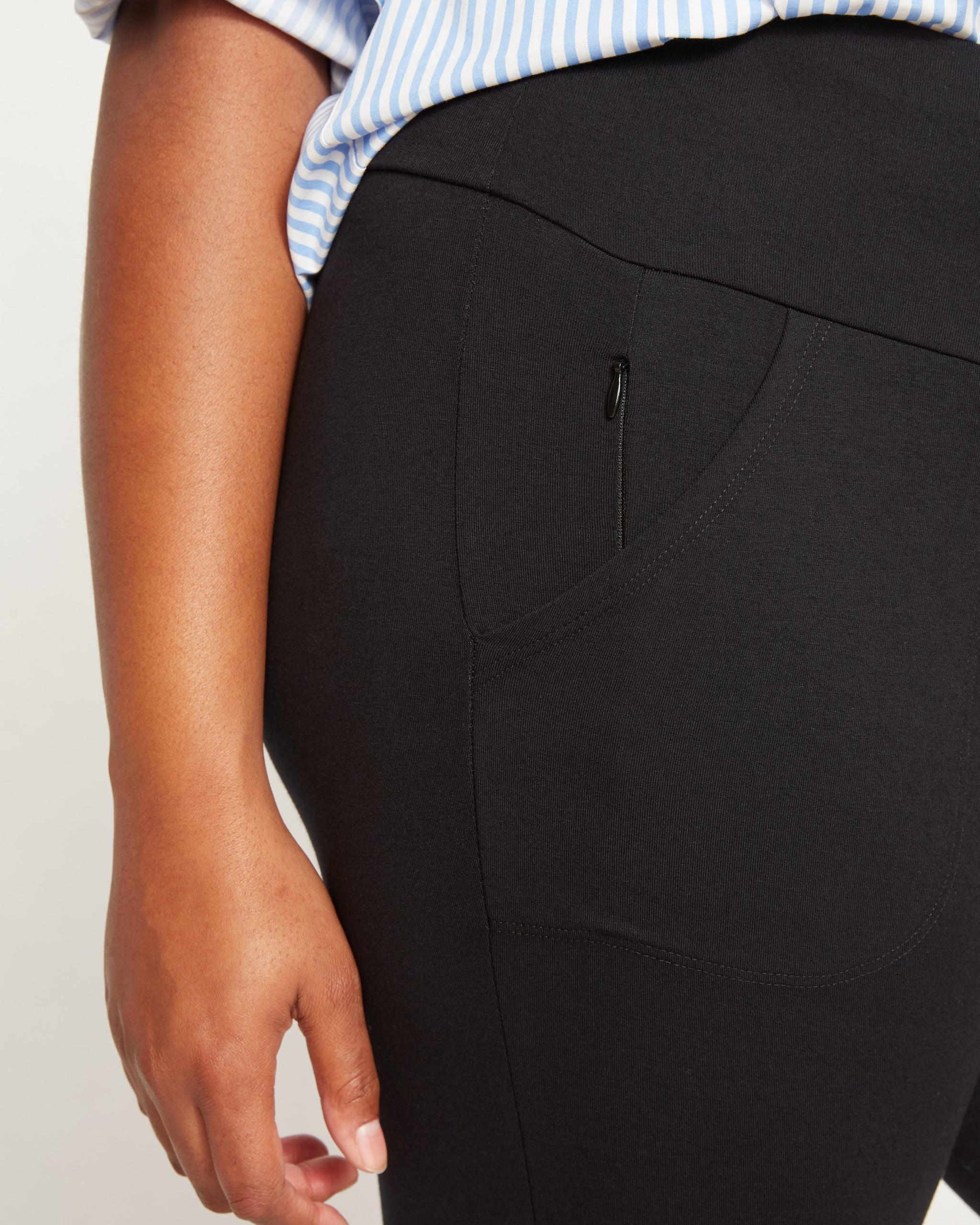 Everywear Pocket Leggings - Black