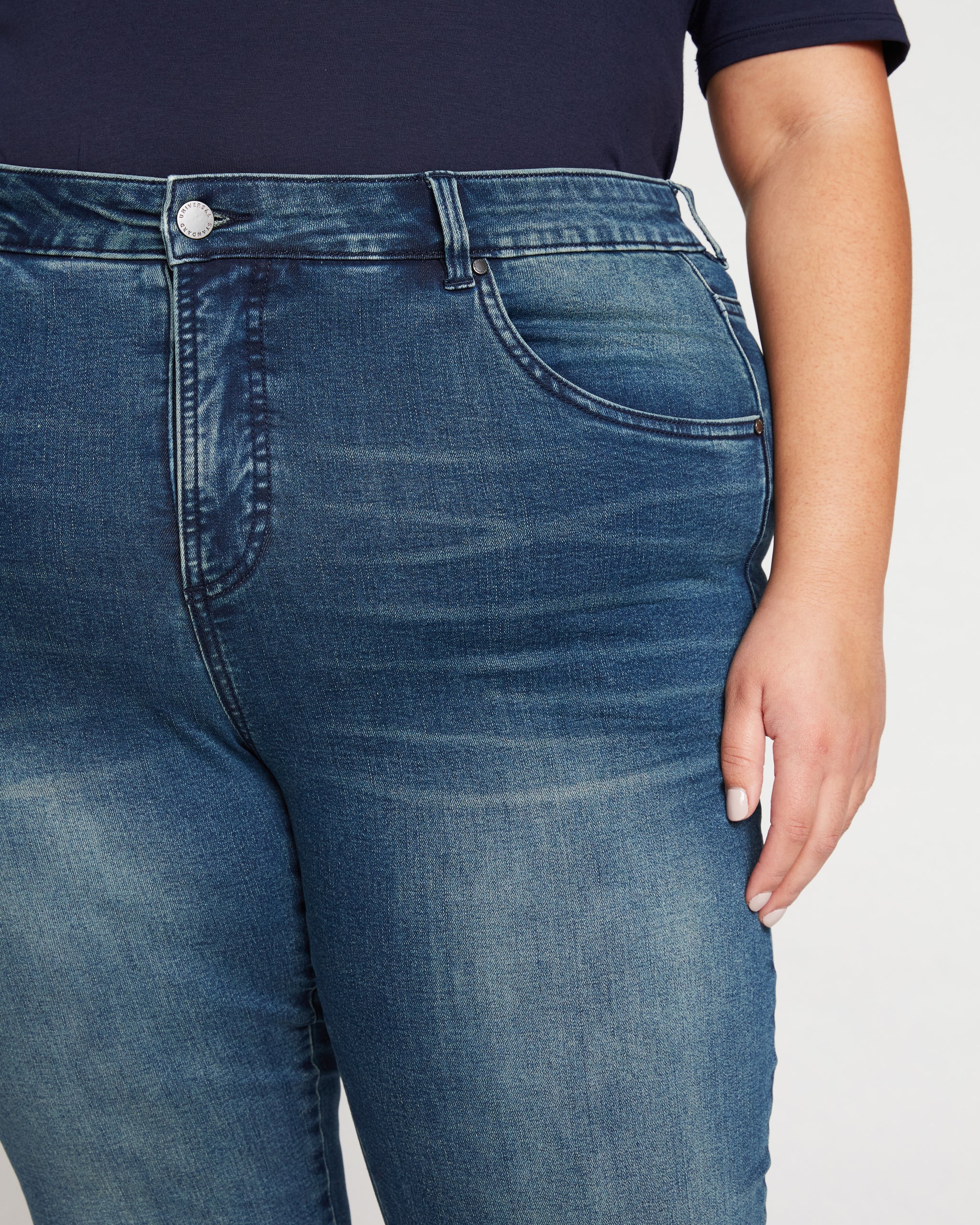 Seine High Rise Jeans 32 Inch - Distressed | Standard